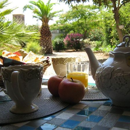 La Maison Des Palmiers Homps  Εξωτερικό φωτογραφία