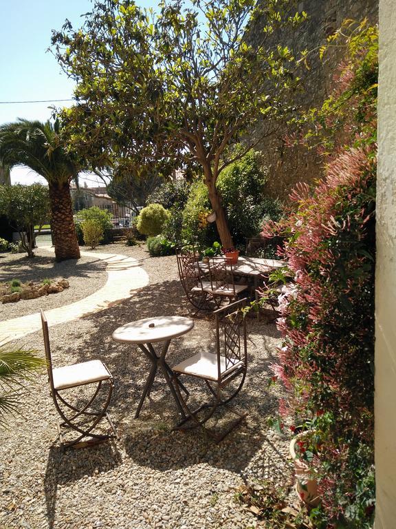 La Maison Des Palmiers Homps  Εξωτερικό φωτογραφία