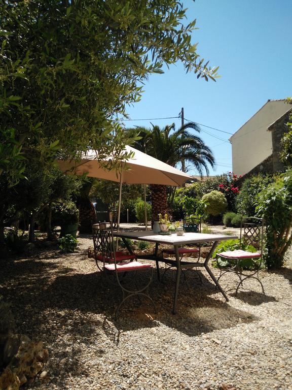 La Maison Des Palmiers Homps  Εξωτερικό φωτογραφία
