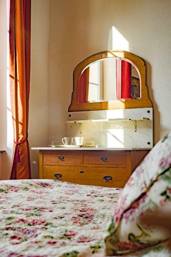 La Maison Des Palmiers Homps  Εξωτερικό φωτογραφία